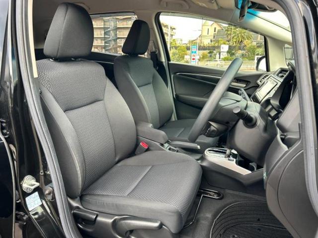 フィット １３Ｇ・Ｌホンダセンシング　保証書／純正　メモリーナビ／ホンダセンシング／車線逸脱防止支援システム／ドライブレコーダー　純正／ヘッドランプ　ＬＥＤ／Ｂｌｕｅｔｏｏｔｈ接続／ＥＴＣ／ＥＢＤ付ＡＢＳ／横滑り防止装置　バックカメラ（4枚目）