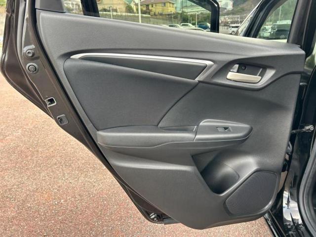 フィット １３Ｇ・Ｌホンダセンシング　保証書／純正　メモリーナビ／ホンダセンシング／車線逸脱防止支援システム／ドライブレコーダー　純正／ヘッドランプ　ＬＥＤ／Ｂｌｕｅｔｏｏｔｈ接続／ＥＴＣ／ＥＢＤ付ＡＢＳ／横滑り防止装置　バックカメラ（23枚目）