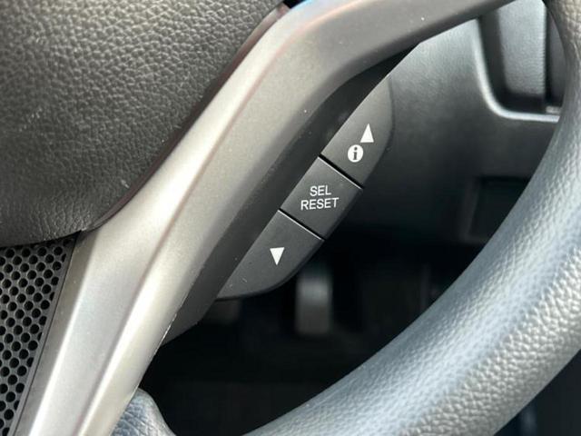 フィット １３Ｇ・Ｌホンダセンシング　保証書／純正　メモリーナビ／ホンダセンシング／車線逸脱防止支援システム／ドライブレコーダー　純正／ヘッドランプ　ＬＥＤ／Ｂｌｕｅｔｏｏｔｈ接続／ＥＴＣ／ＥＢＤ付ＡＢＳ／横滑り防止装置　バックカメラ（42枚目）