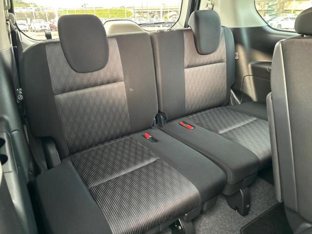 セレナ ハイウェイスターＶ　保証書／純正　１０インチ　ＳＤナビ／フリップダウンモニター　純正　９インチ／インテリジェントルームミラー／エマージェンシーブレーキ／両側電動スライドドア／アラウンドビューモニター　衝突被害軽減システム（6枚目）