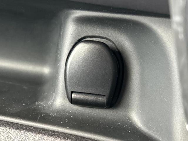 セレナ ハイウェイスターＶ　保証書／純正　１０インチ　ＳＤナビ／フリップダウンモニター　純正　９インチ／インテリジェントルームミラー／エマージェンシーブレーキ／両側電動スライドドア／アラウンドビューモニター　衝突被害軽減システム（38枚目）