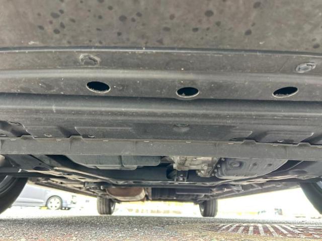 セレナ ハイウェイスターＶ　保証書／純正　１０インチ　ＳＤナビ／フリップダウンモニター　純正　９インチ／インテリジェントルームミラー／エマージェンシーブレーキ／両側電動スライドドア／アラウンドビューモニター　衝突被害軽減システム（49枚目）