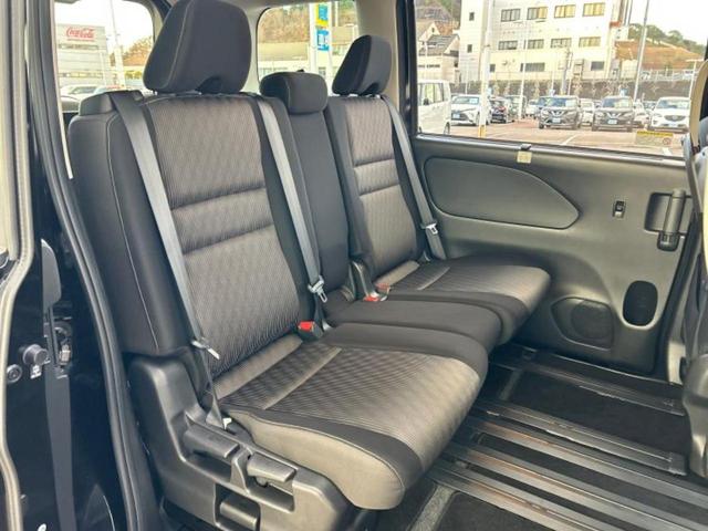 セレナ ハイウェイスターＶ　保証書／社外　１１インチ　ＳＤナビ／インテリジェントルームミラー／衝突安全装置／両側電動スライドドア／アラウンドビューモニター／車線逸脱防止支援システム／プロパイロット／ヘッドランプ　ＬＥＤ（5枚目）