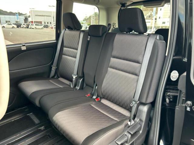 セレナ ハイウェイスターＶ　保証書／社外　１１インチ　ＳＤナビ／インテリジェントルームミラー／衝突安全装置／両側電動スライドドア／アラウンドビューモニター／車線逸脱防止支援システム／プロパイロット／ヘッドランプ　ＬＥＤ（8枚目）