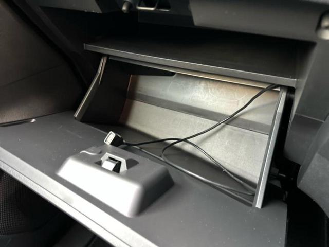 セレナ ハイウェイスターＶ　保証書／社外　１１インチ　ＳＤナビ／インテリジェントルームミラー／衝突安全装置／両側電動スライドドア／アラウンドビューモニター／車線逸脱防止支援システム／プロパイロット／ヘッドランプ　ＬＥＤ（34枚目）