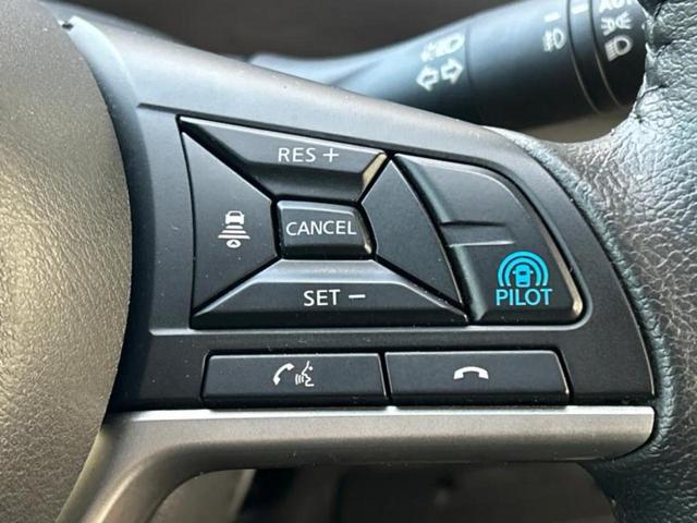 セレナ ハイウェイスターＶ　保証書／社外　１１インチ　ＳＤナビ／インテリジェントルームミラー／衝突安全装置／両側電動スライドドア／アラウンドビューモニター／車線逸脱防止支援システム／プロパイロット／ヘッドランプ　ＬＥＤ（42枚目）