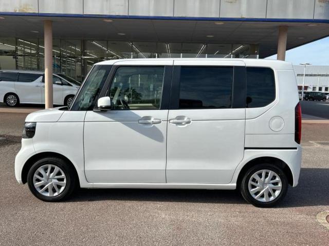 Ｎ－ＢＯＸ ヒョウジュン　純正　８インチ　ナビ／ホンダセンシング／電動スライドドア／シートヒーター　前席／車線逸脱防止支援システム／ヘッドランプ　ＬＥＤ／ＵＳＢジャック／Ｂｌｕｅｔｏｏｔｈ接続／ＥＢＤ付ＡＢＳ　バックカメラ（2枚目）