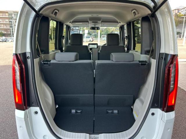 Ｎ－ＢＯＸ ヒョウジュン　純正　８インチ　ナビ／ホンダセンシング／電動スライドドア／シートヒーター　前席／車線逸脱防止支援システム／ヘッドランプ　ＬＥＤ／ＵＳＢジャック／Ｂｌｕｅｔｏｏｔｈ接続／ＥＢＤ付ＡＢＳ　バックカメラ（8枚目）