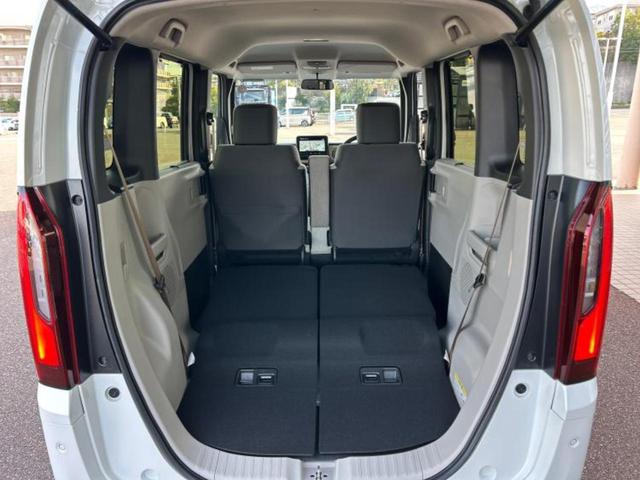 Ｎ－ＢＯＸ ヒョウジュン　純正　８インチ　ナビ／ホンダセンシング／電動スライドドア／シートヒーター　前席／車線逸脱防止支援システム／ヘッドランプ　ＬＥＤ／ＵＳＢジャック／Ｂｌｕｅｔｏｏｔｈ接続／ＥＢＤ付ＡＢＳ　バックカメラ（19枚目）