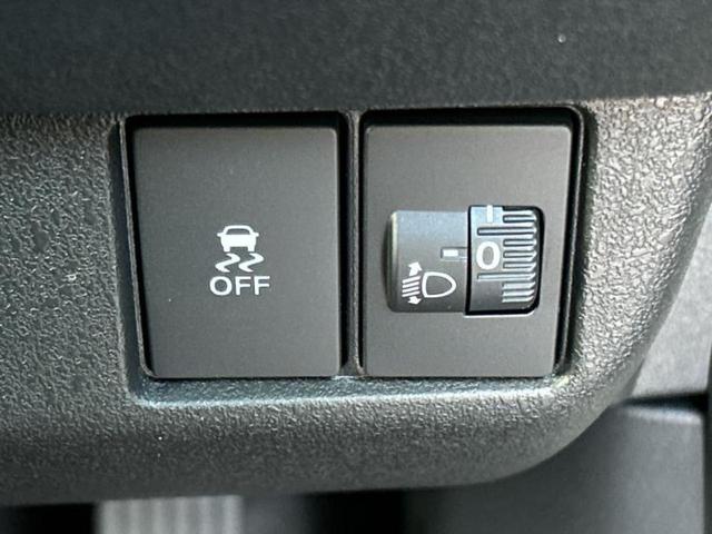 Ｎ－ＢＯＸカスタム ヒョウジュン　ディスプレイオーディオ８インチ／ホンダセンシング／両側電動スライドドア／シートヒーター　前席／車線逸脱防止支援システム／ヘッドランプ　ＬＥＤ／Ｂｌｕｅｔｏｏｔｈ接続／ＥＢＤ付ＡＢＳ　バックカメラ（24枚目）