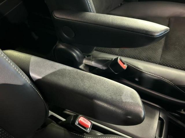 ヴォクシー ハイブリッドＺＳキラメキ３　保証書／社外　９インチ　ＳＤナビ／フリップダウンモニター／衝突安全装置／両側電動スライドドア／シートヒーター／車線逸脱防止支援システム／シート　合皮／ドライブレコーダー　社外／ヘッドランプ　ＬＥＤ（34枚目）