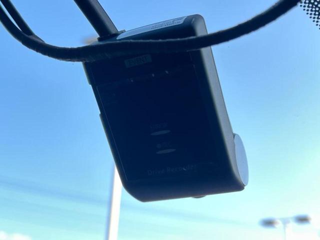 �ԑI�тɂ͂��Y�݂������̂ł��I��̓I�ȍw���܂ł͌������Ă��Ȃ����ǎԂ͋C�ɂȂ�Ƃ������q�l���劽�}�ł��I���񒆌Îԍw���̑����̂���`���������Ă��������I