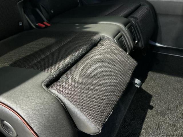 スペーシアカスタム ハイブリッドＸＳターボ　保証書／純正　９インチ　メモリーナビ／セーフティサポート（スズキ）／両側電動スライドドア／シートヒーター　前席／全方位モニター／車線逸脱防止支援システム／ヘッドランプ　ＬＥＤ／ＵＳＢジャック　ターボ（24枚目）