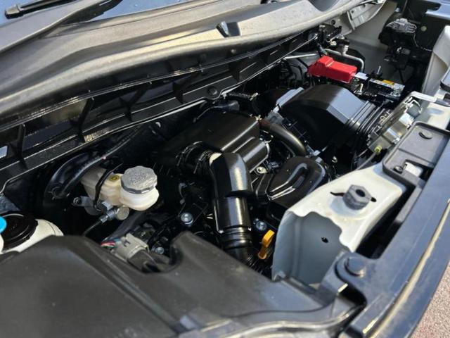 スペーシアカスタム ハイブリッドＸＳターボ　保証書／純正　９インチ　メモリーナビ／セーフティサポート（スズキ）／両側電動スライドドア／シートヒーター　前席／全方位モニター／車線逸脱防止支援システム／ヘッドランプ　ＬＥＤ／ＵＳＢジャック　ターボ（50枚目）