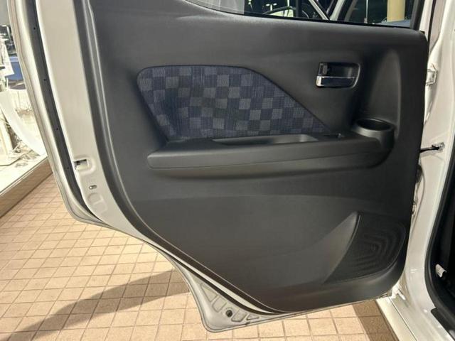 デイズ ハイウェイスターＧターボプロパイロットＥｄ　新品タイヤ／保証書／純正　９インチ　ＳＤナビ／エマージェンシーブレーキ／アラウンドビューモニター／車線逸脱防止支援システム／プロパイロット／ドライブレコーダー　純正／ヘッドランプ　ＬＥＤ　ターボ（23枚目）