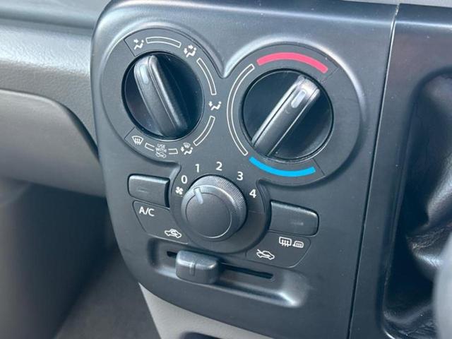 �ԑI�тɂ͂��Y�݂������̂ł��I��̓I�ȍw���܂ł͌������Ă��Ȃ����ǎԂ͋C�ɂȂ�Ƃ������q�l���劽�}�ł��I���񒆌Îԍw���̑����̂���`���������Ă��������I