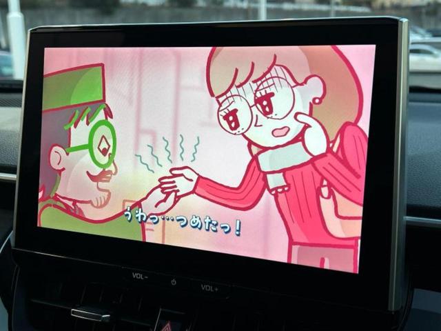 カローラクロス Ｚ　ガラスルーフ／保証書／ディスプレイオーディオ＋ナビ１０インチ／トヨタセーフティセンス／シートヒーター　前席／パノラミックビューモニター／車線逸脱防止支援システム／電動バックドア　衝突被害軽減システム（11枚目）