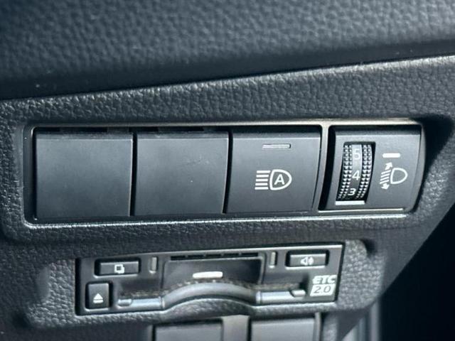 カローラクロス Ｚ　ガラスルーフ／保証書／ディスプレイオーディオ＋ナビ１０インチ／トヨタセーフティセンス／シートヒーター　前席／パノラミックビューモニター／車線逸脱防止支援システム／電動バックドア　衝突被害軽減システム（26枚目）