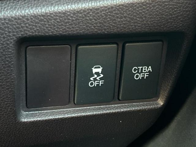 Ｎ－ＷＧＮカスタム Ｇ・Ａパッケージ　新品タイヤ／純正　ＳＤナビ／シティーブレーキアクティブシステム（ホンダ）／シート　合皮／ヘッドランプ　ＨＩＤ／Ｂｌｕｅｔｏｏｔｈ接続／ＥＢＤ付ＡＢＳ／横滑り防止装置／アイドリングストップ　バックカメラ（26枚目）