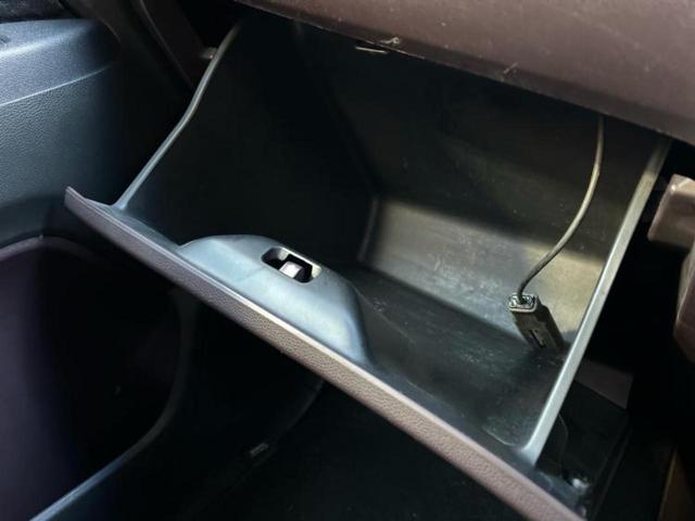 Ｎ－ＷＧＮカスタム Ｇ・Ａパッケージ　新品タイヤ／純正　ＳＤナビ／シティーブレーキアクティブシステム（ホンダ）／シート　合皮／ヘッドランプ　ＨＩＤ／Ｂｌｕｅｔｏｏｔｈ接続／ＥＢＤ付ＡＢＳ／横滑り防止装置／アイドリングストップ　バックカメラ（32枚目）