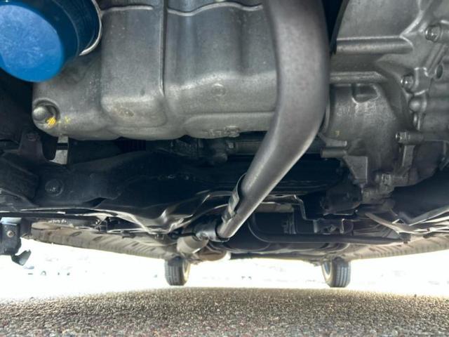 Ｎ－ＷＧＮカスタム Ｇ・Ａパッケージ　新品タイヤ／純正　ＳＤナビ／シティーブレーキアクティブシステム（ホンダ）／シート　合皮／ヘッドランプ　ＨＩＤ／Ｂｌｕｅｔｏｏｔｈ接続／ＥＢＤ付ＡＢＳ／横滑り防止装置／アイドリングストップ　バックカメラ（47枚目）