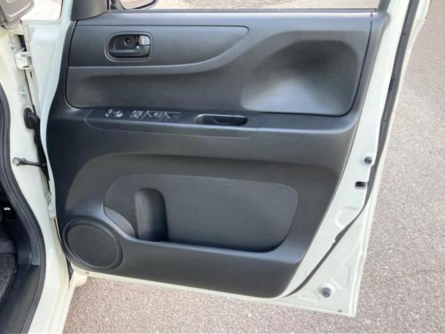 Ｎ－ＢＯＸ ＳＳパッケージ　新品タイヤ／保証書／純正　ＳＤナビ／衝突安全装置／両側電動スライドドア／Ｂｌｕｅｔｏｏｔｈ接続／ＥＢＤ付ＡＢＳ／横滑り防止装置／アイドリングストップ／バックモニター／フルセグＴＶ／エアバッグ　運転席（20枚目）