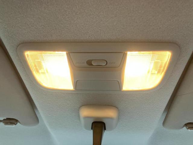 Ｎ－ＢＯＸ ＳＳパッケージ　新品タイヤ／保証書／純正　ＳＤナビ／衝突安全装置／両側電動スライドドア／Ｂｌｕｅｔｏｏｔｈ接続／ＥＢＤ付ＡＢＳ／横滑り防止装置／アイドリングストップ／バックモニター／フルセグＴＶ／エアバッグ　運転席（43枚目）