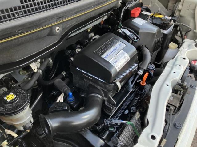 Ｎ－ＢＯＸ ＳＳパッケージ　新品タイヤ／保証書／純正　ＳＤナビ／衝突安全装置／両側電動スライドドア／Ｂｌｕｅｔｏｏｔｈ接続／ＥＢＤ付ＡＢＳ／横滑り防止装置／アイドリングストップ／バックモニター／フルセグＴＶ／エアバッグ　運転席（49枚目）