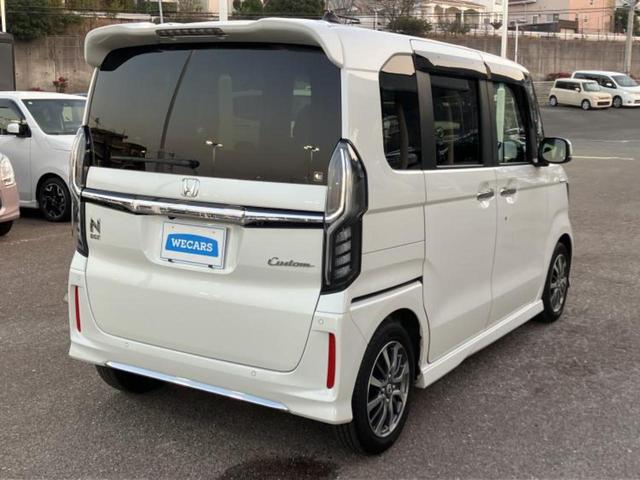 Ｎ－ＢＯＸカスタム Ｌ　新品タイヤ／純正　ＳＤナビ／衝突安全装置／両側電動スライドドア／シートヒーター／車線逸脱防止支援システム／ヘッドランプ　ＬＥＤ／ＥＴＣ／ＥＢＤ付ＡＢＳ／横滑り防止装置／アイドリングストップ（3枚目）