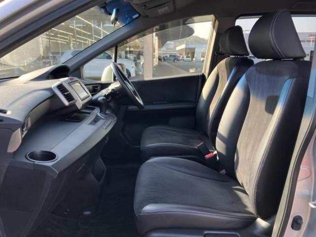 フリードスパイク Ｇジャストセレクション　保証書／純正　メモリーナビ／電動スライドドア／シート　ハーフレザー／ヘッドランプ　ＨＩＤ／Ｂｌｕｅｔｏｏｔｈ接続／ＥＴＣ／ＥＢＤ付ＡＢＳ／横滑り防止装置／バックモニター／ワンセグＴＶ／ＤＶＤ（6枚目）