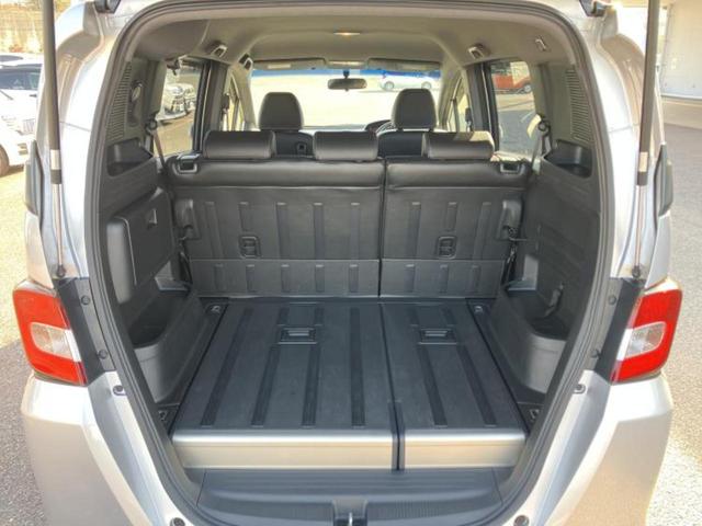 フリードスパイク Ｇジャストセレクション　保証書／純正　メモリーナビ／電動スライドドア／シート　ハーフレザー／ヘッドランプ　ＨＩＤ／Ｂｌｕｅｔｏｏｔｈ接続／ＥＴＣ／ＥＢＤ付ＡＢＳ／横滑り防止装置／バックモニター／ワンセグＴＶ／ＤＶＤ（8枚目）