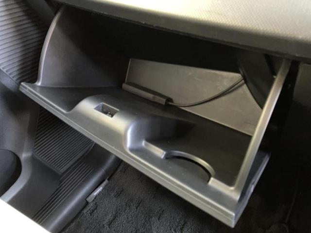 フリードスパイク Ｇジャストセレクション　保証書／純正　メモリーナビ／電動スライドドア／シート　ハーフレザー／ヘッドランプ　ＨＩＤ／Ｂｌｕｅｔｏｏｔｈ接続／ＥＴＣ／ＥＢＤ付ＡＢＳ／横滑り防止装置／バックモニター／ワンセグＴＶ／ＤＶＤ（32枚目）