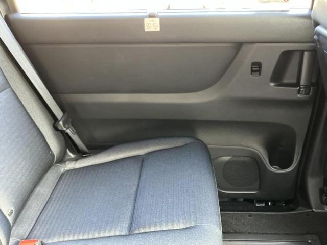 セレナ ハイウェイスターＶ　新品タイヤ／保証書／純正　１１．６インチ　ＳＤナビ／インテリジェントルームミラー／衝突安全装置／両側電動スライドドア／アラウンドビューモニター／車線逸脱防止支援システム／プロパイロット　全周囲カメラ（25枚目）