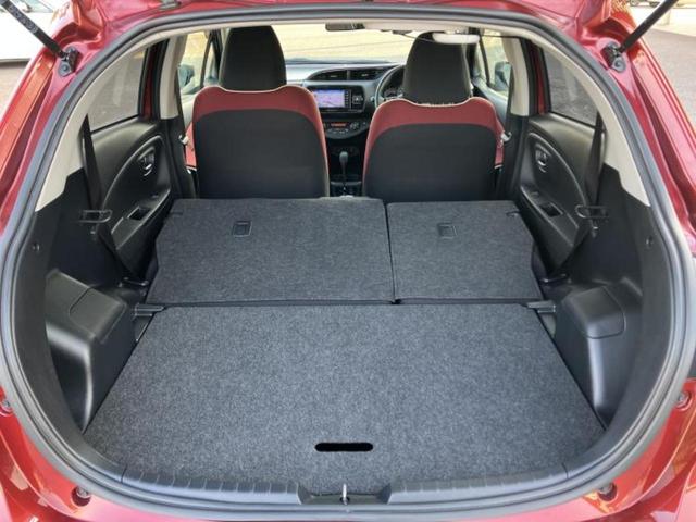 ヴィッツ ジュエラ　新品タイヤ／純正　ＳＤナビ／ヘッドランプ　ＬＥＤ／Ｂｌｕｅｔｏｏｔｈ接続／ＥＴＣ／ＥＢＤ付ＡＢＳ／アイドリングストップ／ワンセグＴＶ／エアバッグ　運転席／エアバッグ　助手席／パワーウインドウ（19枚目）