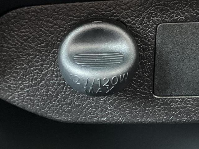 ヴィッツ ジュエラ　新品タイヤ／純正　ＳＤナビ／ヘッドランプ　ＬＥＤ／Ｂｌｕｅｔｏｏｔｈ接続／ＥＴＣ／ＥＢＤ付ＡＢＳ／アイドリングストップ／ワンセグＴＶ／エアバッグ　運転席／エアバッグ　助手席／パワーウインドウ（36枚目）