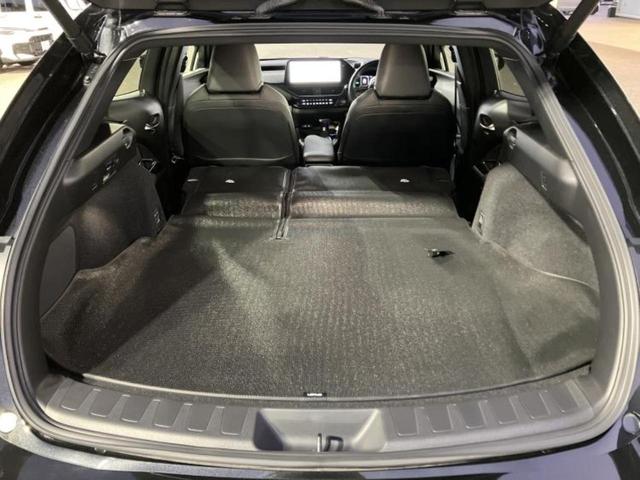 ＵＸ ＵＸ２５０ｈバージョンＬ　新品タイヤ／純正エアロ／保証書／ディスプレイオーディオ＋ナビ１２．３インチ／衝突安全装置／エアーシート　前席／パノラミックビューモニター／車線逸脱防止支援システム／シート　合皮／電動バックドア（19枚目）