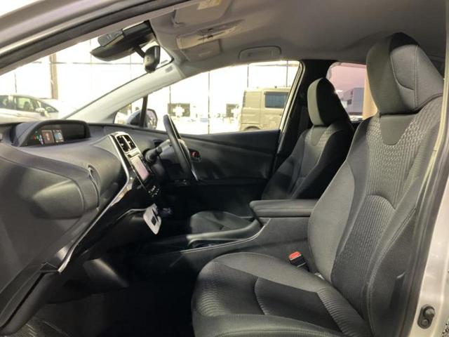 プリウス Ｓセーフティプラス　保証書／純正　ＳＤナビ／トヨタセーフティセンス／車線逸脱防止支援システム／パーキングアシスト　自動操舵／Ｂｌｕｅｔｏｏｔｈ接続／ＥＴＣ／ＥＢＤ付ＡＢＳ／横滑り防止装置／アイドリングストップ（6枚目）