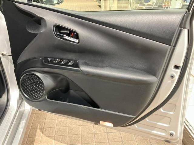 プリウス Ｓセーフティプラス　保証書／純正　ＳＤナビ／トヨタセーフティセンス／車線逸脱防止支援システム／パーキングアシスト　自動操舵／Ｂｌｕｅｔｏｏｔｈ接続／ＥＴＣ／ＥＢＤ付ＡＢＳ／横滑り防止装置／アイドリングストップ（20枚目）