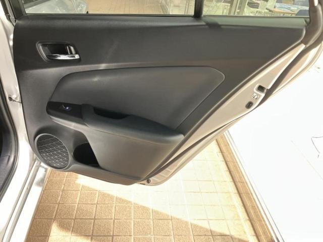 プリウス Ｓセーフティプラス　保証書／純正　ＳＤナビ／トヨタセーフティセンス／車線逸脱防止支援システム／パーキングアシスト　自動操舵／Ｂｌｕｅｔｏｏｔｈ接続／ＥＴＣ／ＥＢＤ付ＡＢＳ／横滑り防止装置／アイドリングストップ（21枚目）
