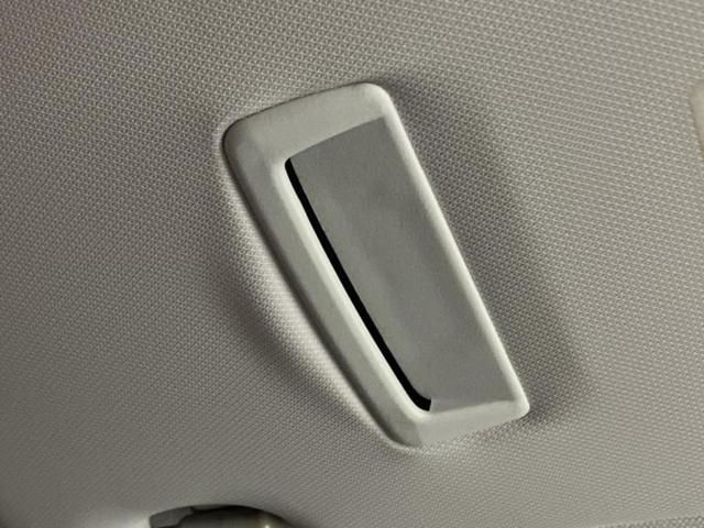 プリウス Ｓセーフティプラス　保証書／純正　ＳＤナビ／トヨタセーフティセンス／車線逸脱防止支援システム／パーキングアシスト　自動操舵／Ｂｌｕｅｔｏｏｔｈ接続／ＥＴＣ／ＥＢＤ付ＡＢＳ／横滑り防止装置／アイドリングストップ（42枚目）