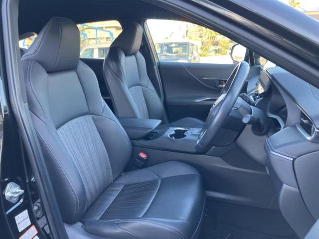 ハリアーハイブリッド Ｇ　新品タイヤ／保証書／ディスプレイオーディオ＋ナビ１２．３インチ／デジタルインナーミラー／トヨタセーフティセンス／車線逸脱防止支援システム／シート　ハーフレザー／電動バックドア　衝突被害軽減システム（4枚目）