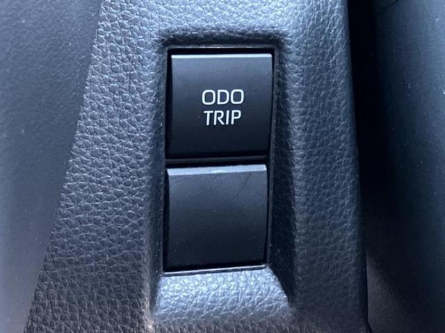 ハリアーハイブリッド Ｇ　新品タイヤ／保証書／ディスプレイオーディオ＋ナビ１２．３インチ／デジタルインナーミラー／トヨタセーフティセンス／車線逸脱防止支援システム／シート　ハーフレザー／電動バックドア　衝突被害軽減システム（28枚目）