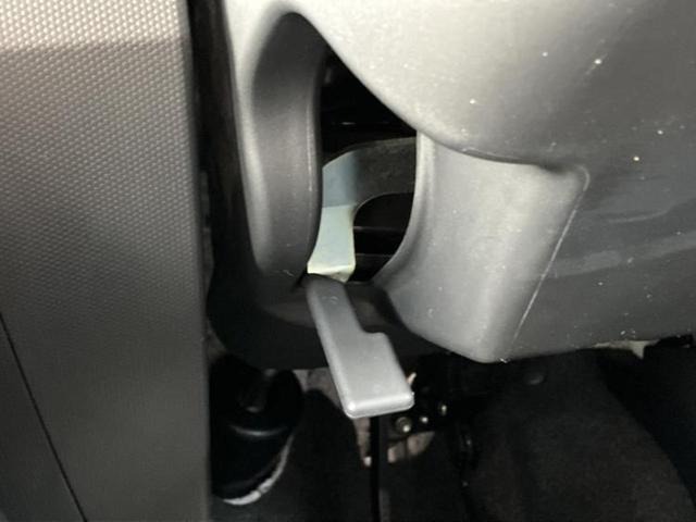 タフト Ｘ　新品タイヤ／ガラスルーフ／保証書／純正　ＳＤナビ／衝突安全装置／車線逸脱防止支援システム／ヘッドランプ　ＬＥＤ／ＵＳＢジャック／Ｂｌｕｅｔｏｏｔｈ接続／ＥＴＣ／ＥＢＤ付ＡＢＳ／横滑り防止装置（37枚目）