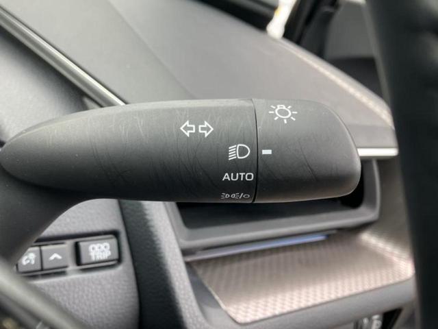 プリウス Ｇ　保証書／ディスプレイオーディオ８インチ／衝突安全装置／シートヒーター　前席／パノラミックビューモニター／車線逸脱防止支援システム／ヘッドランプ　ＬＥＤ／Ｂｌｕｅｔｏｏｔｈ接続／ＥＴＣ　全周囲カメラ（15枚目）