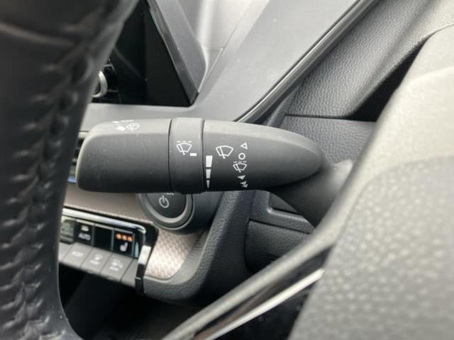 プリウス Ｇ　保証書／ディスプレイオーディオ８インチ／衝突安全装置／シートヒーター　前席／パノラミックビューモニター／車線逸脱防止支援システム／ヘッドランプ　ＬＥＤ／Ｂｌｕｅｔｏｏｔｈ接続／ＥＴＣ　全周囲カメラ（16枚目）