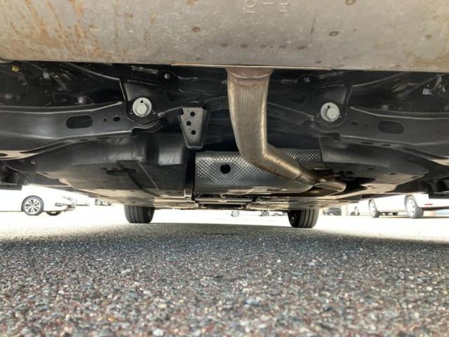 プリウス Ｇ　保証書／ディスプレイオーディオ８インチ／衝突安全装置／シートヒーター　前席／パノラミックビューモニター／車線逸脱防止支援システム／ヘッドランプ　ＬＥＤ／Ｂｌｕｅｔｏｏｔｈ接続／ＥＴＣ　全周囲カメラ（46枚目）