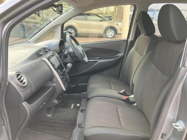 デイズ ハイウェイスターＸ　保証書／純正　ＳＤナビ／アラウンドビューモニター／車線逸脱防止支援システム／ドライブレコーダー　社外／ヘッドランプ　ＨＩＤ／Ｂｌｕｅｔｏｏｔｈ接続／ＥＴＣ／ＥＢＤ付ＡＢＳ／横滑り防止装置　全周囲カメラ（6枚目）