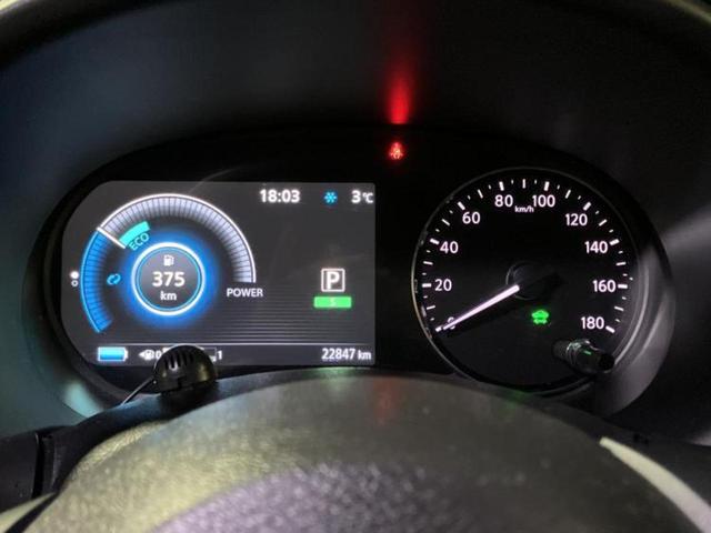 キックス Ｘツートーンインテリアエディション　保証書／純正　９インチ　ＳＤナビ／インテリジェントルームミラー／エマージェンシーブレーキ／アラウンドビューモニター／車線逸脱防止支援システム／プロパイロット／ヘッドランプ　ＬＥＤ　衝突被害軽減システム（13枚目）