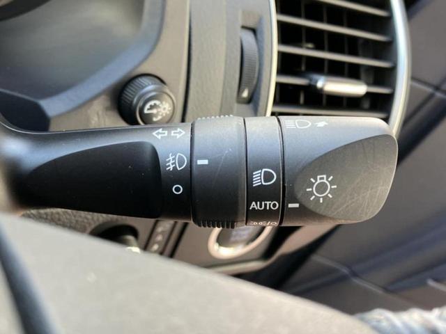 ランドクルーザープラド ４ＷＤ　ＴＸ　Ｌパッケージマットブラックエディション　サンルーフ／保証書／純正　ＳＤナビ／トヨタセーフティセンス／エアーシート　前席／車線逸脱防止支援システム／シート　合皮／ドライブレコーダー　前後／ヘッドランプ　ＬＥＤ／Ｂｌｕｅｔｏｏｔｈ接続　４ＷＤ（15枚目）