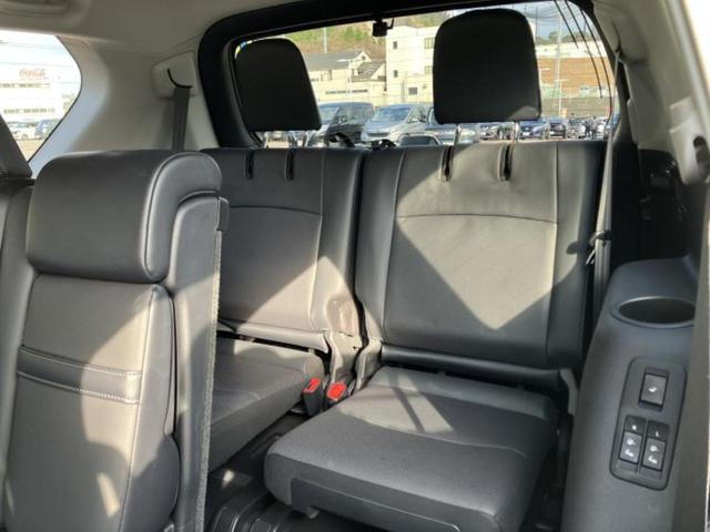 ランドクルーザープラド ４ＷＤ　ＴＸ　Ｌパッケージマットブラックエディション　サンルーフ／保証書／純正　ＳＤナビ／トヨタセーフティセンス／エアーシート　前席／車線逸脱防止支援システム／シート　合皮／ドライブレコーダー　前後／ヘッドランプ　ＬＥＤ／Ｂｌｕｅｔｏｏｔｈ接続　４ＷＤ（19枚目）